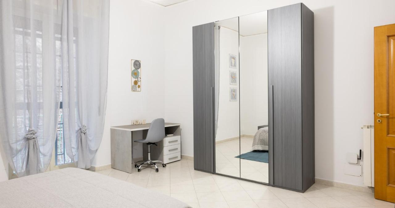 Decumani Apartments - Nel Cuore Di Napoli Nápoles Exterior foto